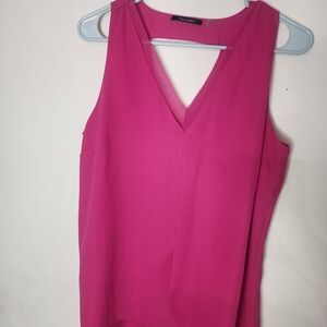 Tahari Magenta V-Neck Sleeveless Blouse